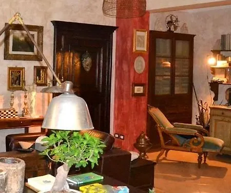 Casapisani Bed and Breakfast *
